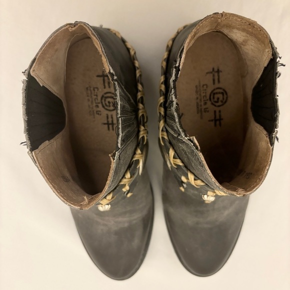 Circle G 6.5 Harness Western Women’s Booties Ankle Boots Gray Leather Boho - Picture 7 of 10